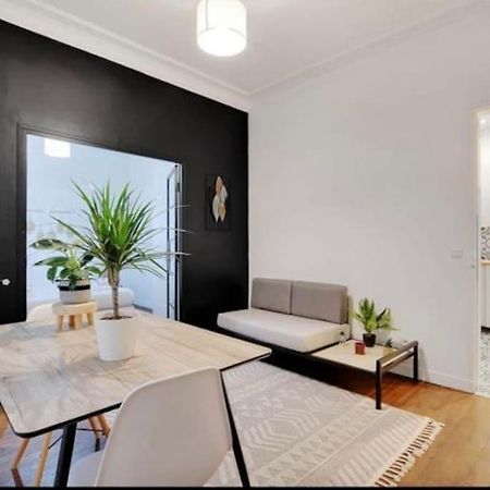 Appartement Magnifique Paris 18 Buitenkant foto