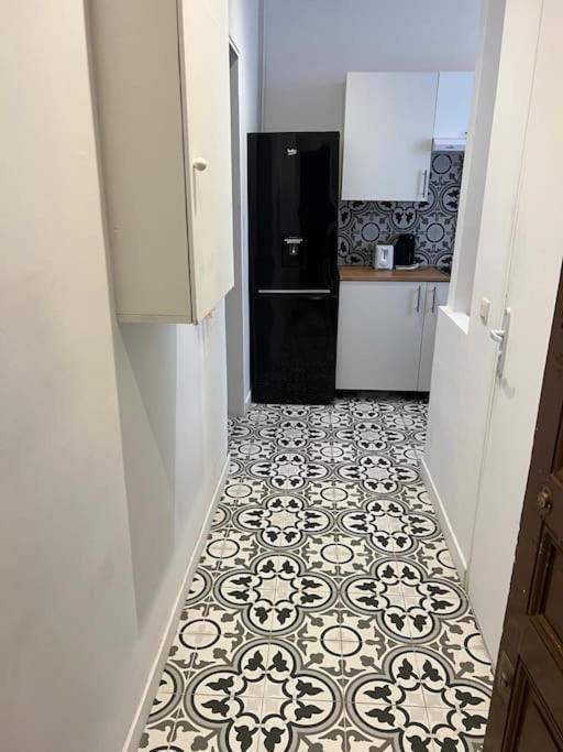 Appartement Magnifique Paris 18 Buitenkant foto