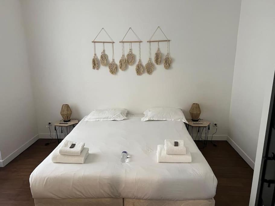 Appartement Magnifique Paris 18 Buitenkant foto